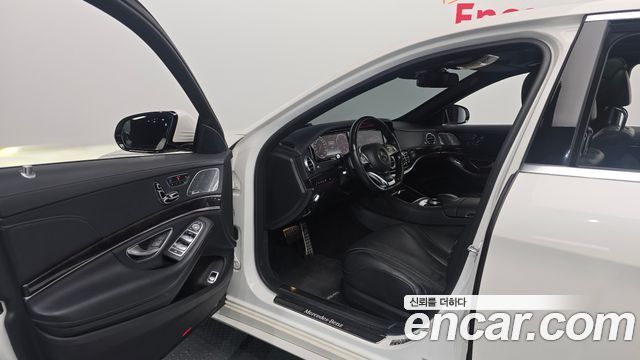 Mercedes-Benz S-Class 2017 — photo 10
