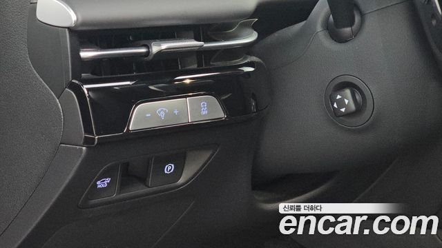 Genesis G80 2025 — photo 30