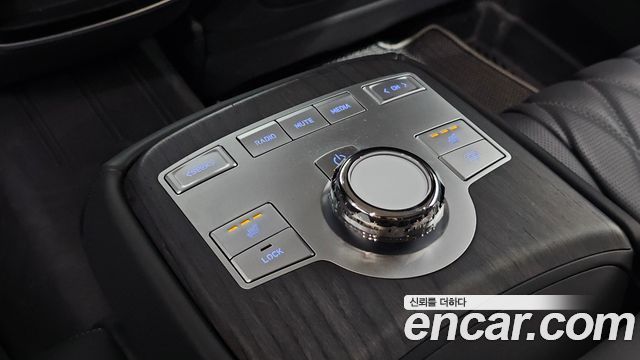 Genesis G80 2025 — photo 32