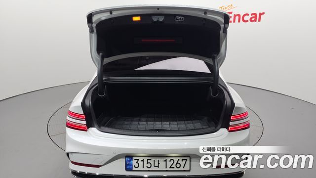 Genesis G80 2025 — photo 39