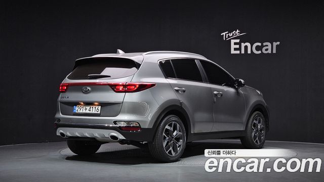 Kia Sportage 2021 — photo 2