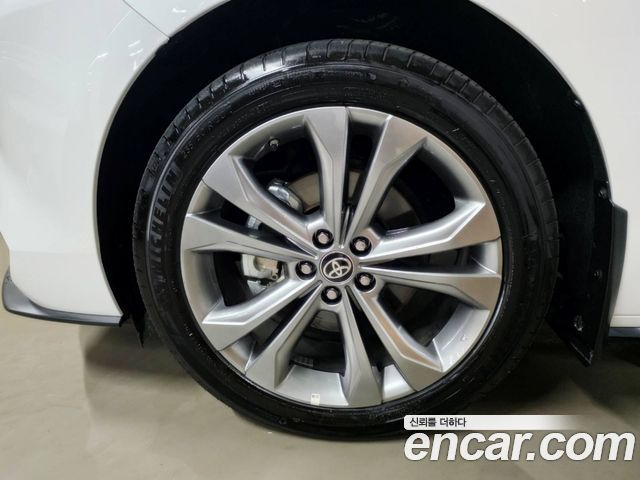 Toyota Sienna 2025 — photo 16