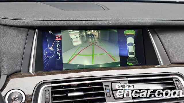 BMW 7-Series 2013 — photo 26