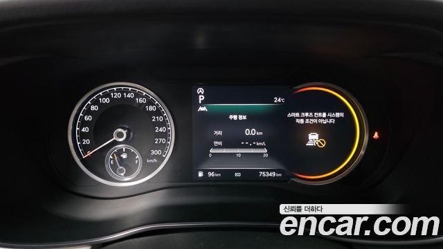 Genesis G70 2022 — photo 11