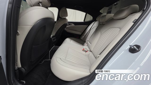 Genesis G70 2022 — photo 18