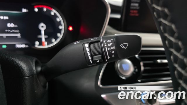 Genesis G70 2022 — photo 24