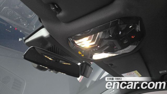 BMW 5-Series 2025 — photo 27