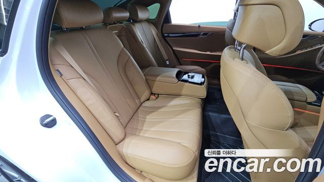 Genesis G80 2025 — photo 18