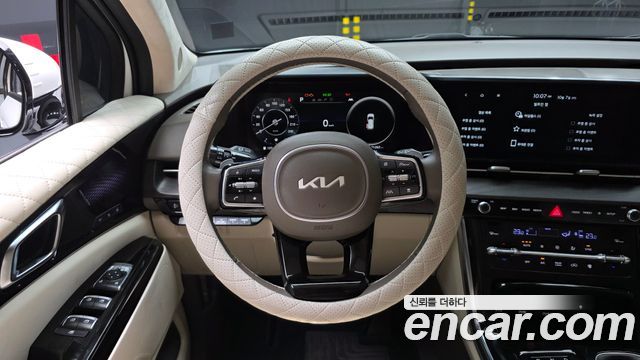 Kia Canival 2022 — photo 13