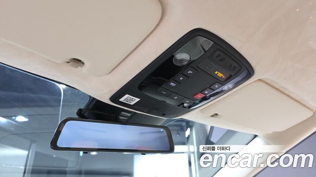 Kia Canival 2022 — photo 17