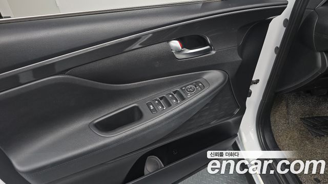 Hyundai Santafe 2021 — photo 14