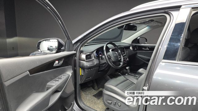 Kia Sorento 2019 — photo 13