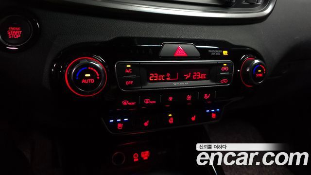 Kia Sorento 2019 — photo 25