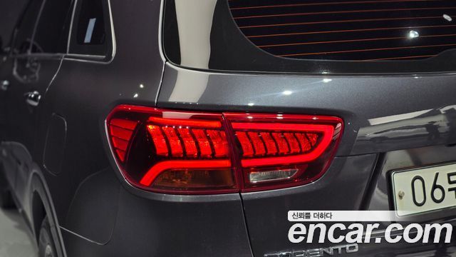 Kia Sorento 2019 — photo 9