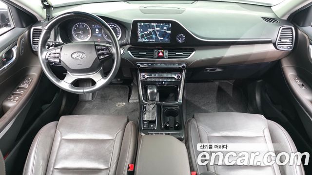 Hyundai Grandeur 2018 — photo 10