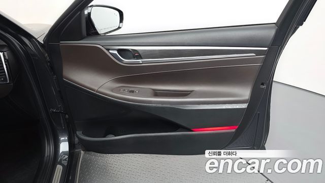 Hyundai Grandeur 2018 — photo 14