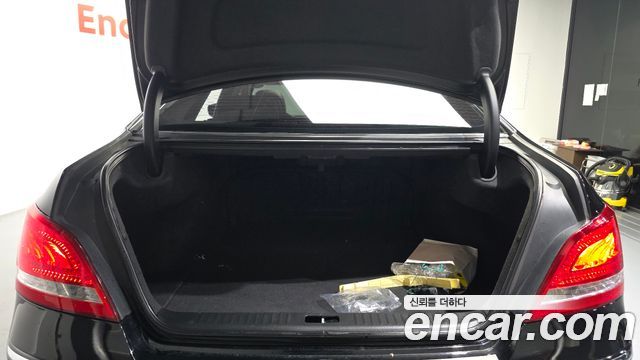 Hyundai Equus 2011 — photo 20