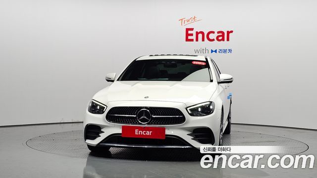 Mercedes-Benz E-Class 2021 — photo 3