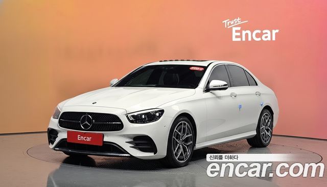 Mercedes-Benz E-Class 2021 — photo 1