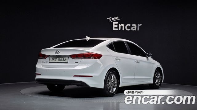 Hyundai AVANTE 2017 — photo 2