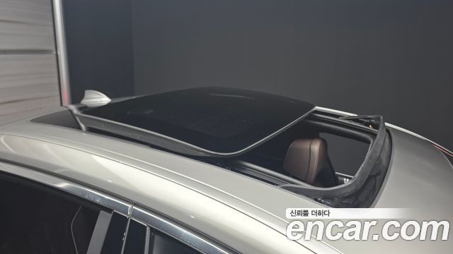 BMW 7-Series 2022 — photo 19