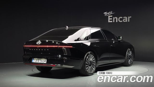 Hyundai Grandeur 2023 — photo 2