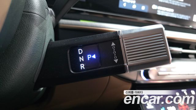 Hyundai Grandeur 2023 — photo 12