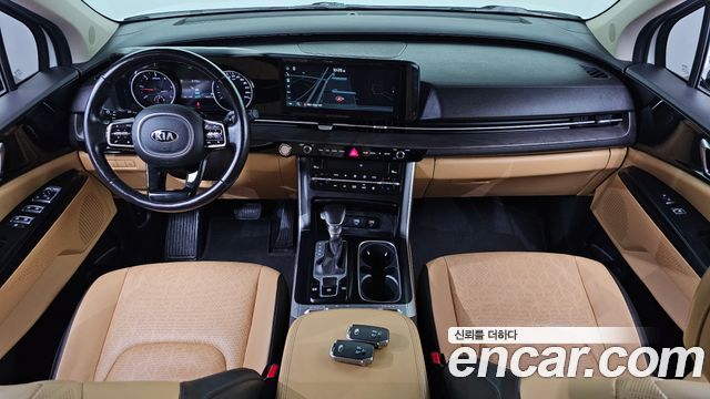 Kia Canival 2021 — photo 7