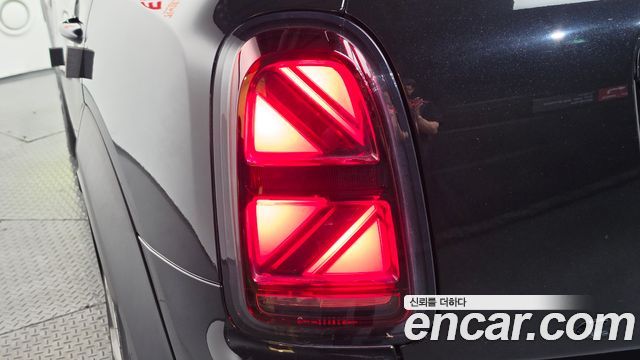 Mini Countryman 2022 — photo 9