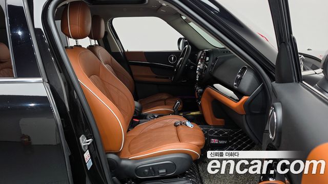 Mini Countryman 2022 — photo 16
