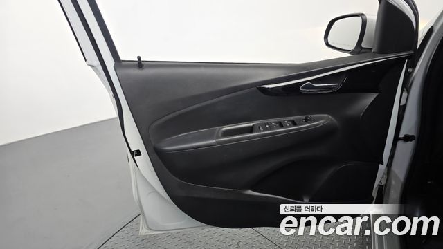 Chevrolet Korea Spark 2019 — photo 14