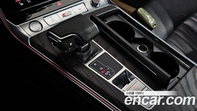 Audi A6 2020 — photo 12