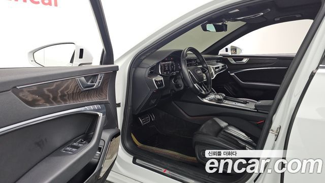 Audi A6 2020 — photo 13