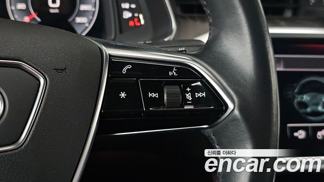 Audi A6 2020 — photo 29