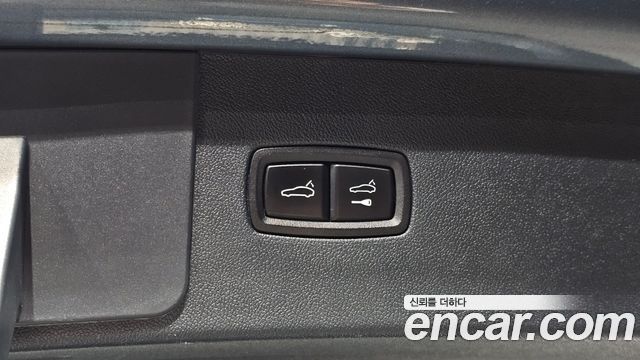 Porsche Cayenne 2020 — photo 33