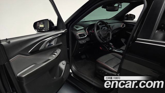 Chevrolet Korea Trailblazer 2022 — photo 13