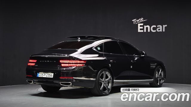 Genesis G80 2023 — photo 2