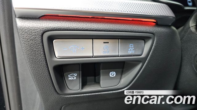 Genesis G80 2023 — photo 25