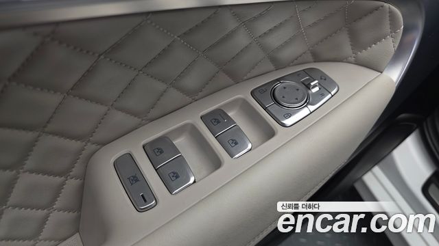 Genesis G70 2021 — photo 29