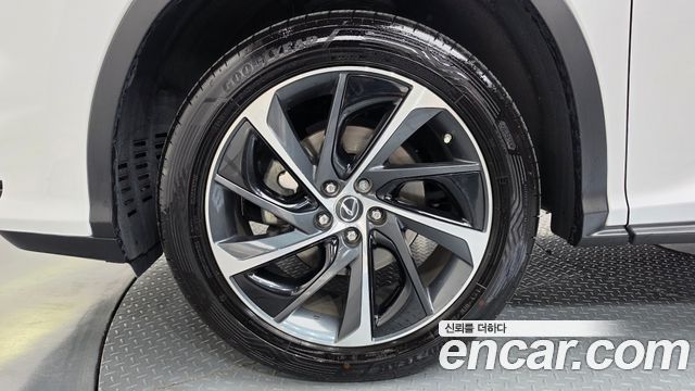 Lexus RX 2018 — photo 5
