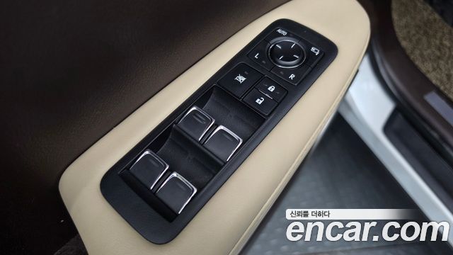 Lexus RX 2018 — photo 29