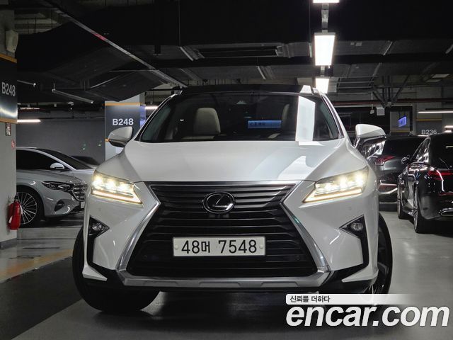 Lexus RX 2018 — photo 44