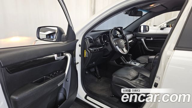 Kia Sorento 2011 — photo 10