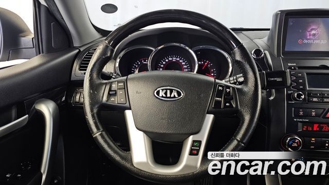 Kia Sorento 2011 — photo 13