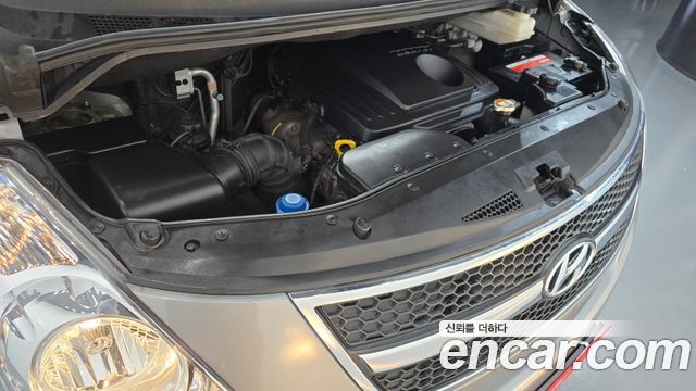 Hyundai Starex 2013 — photo 6