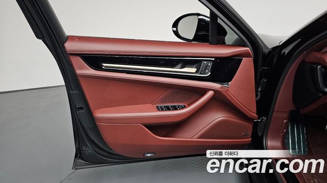 Porsche Panamera 2025 — photo 14