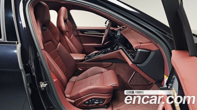 Porsche Panamera 2025 — photo 16