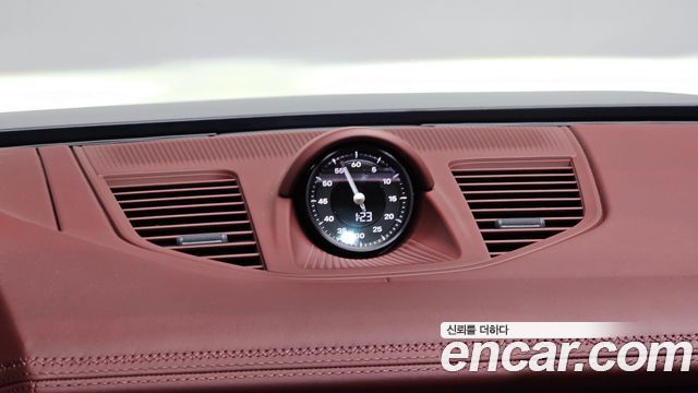 Porsche Panamera 2025 — photo 33