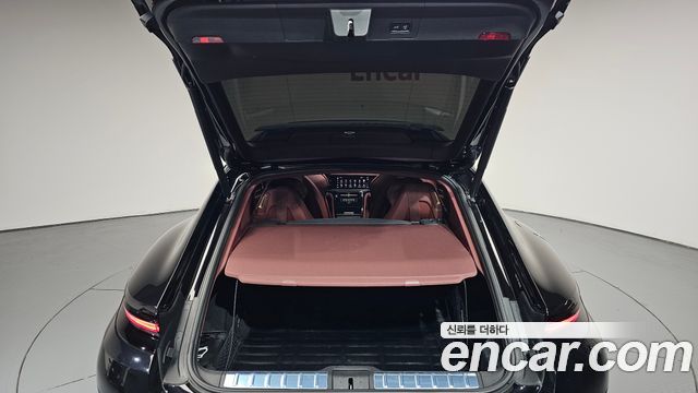 Porsche Panamera 2025 — photo 38
