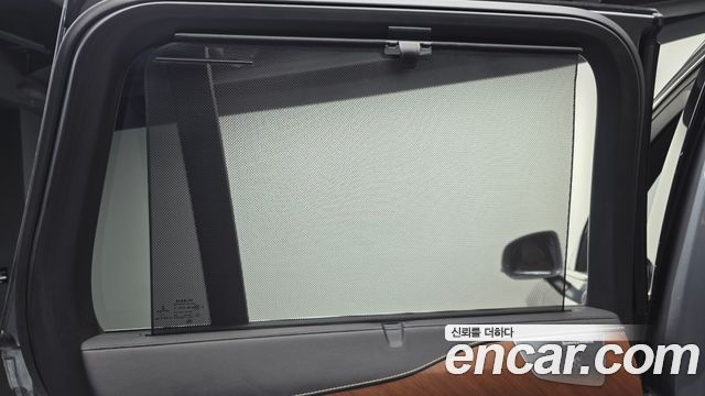 Volvo XC90 2018 — photo 27